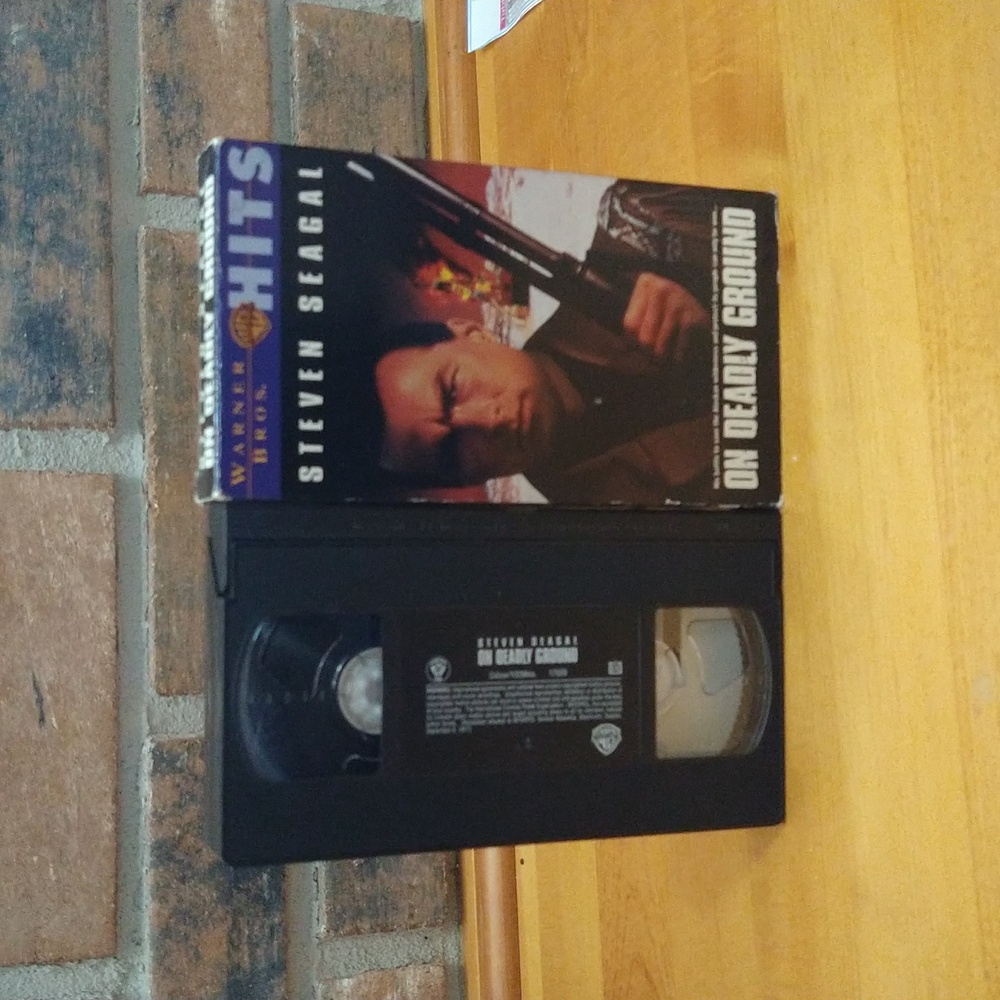 On Deadly Ground Vhs tape - Picture 6 of 6
